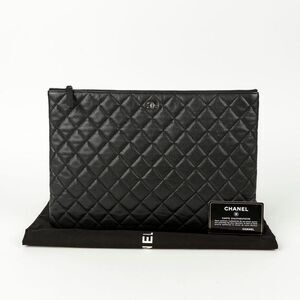 Caviar Skin Cc Logo Large Clutch